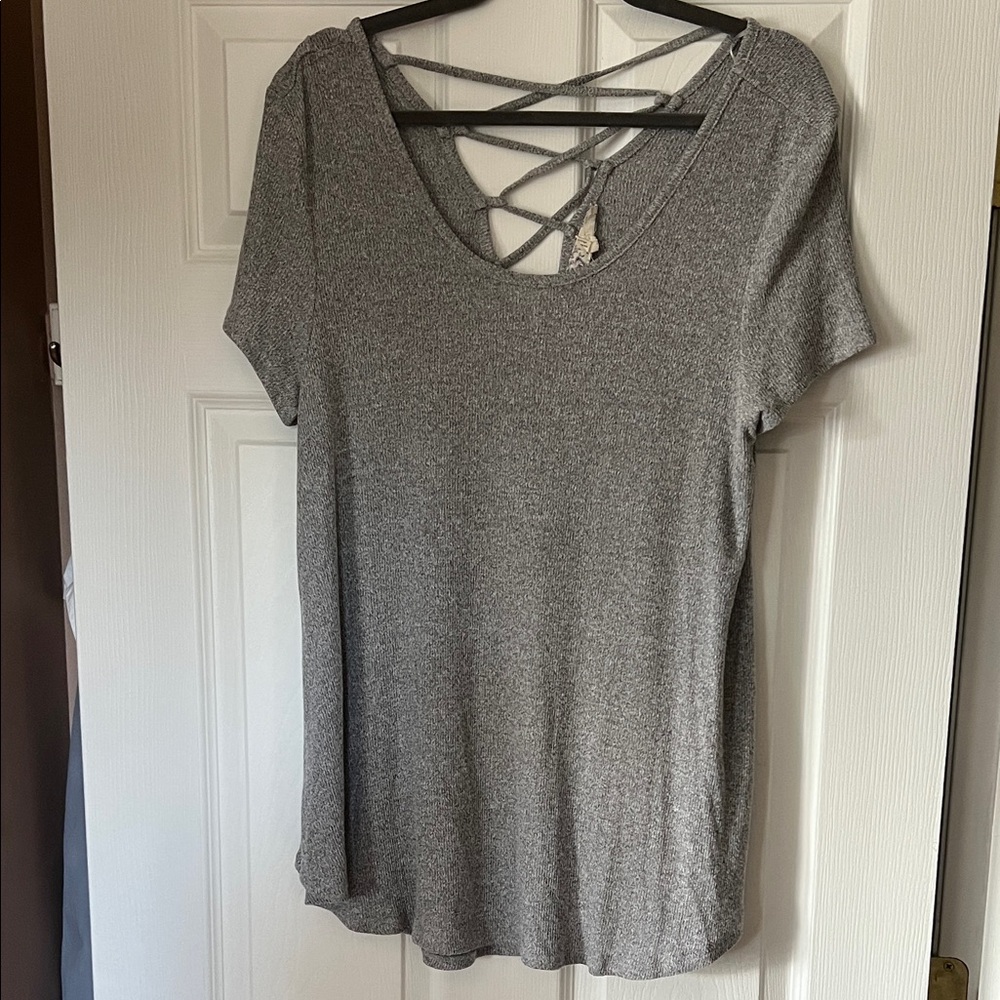 Pink Republic Gray Short Sleeve Top with Crisscross Back